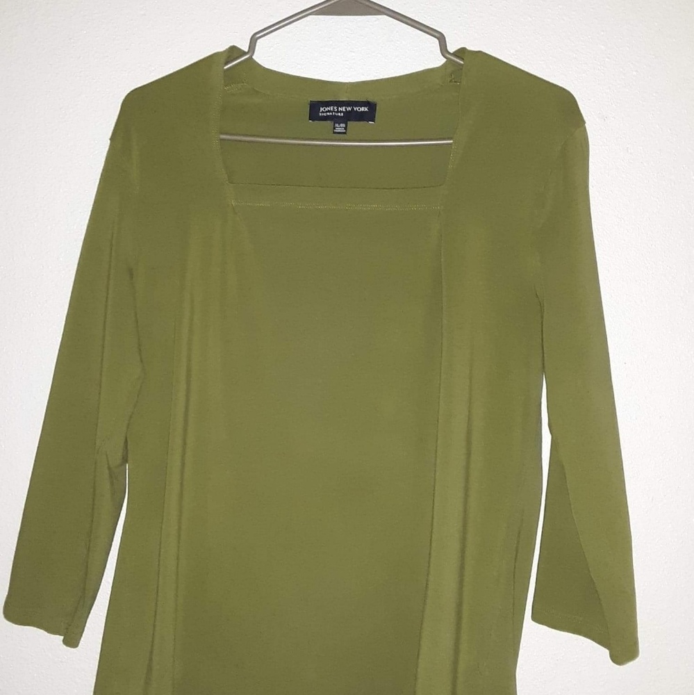 Jones new york signature blouse